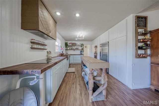 17025 Lariat Lane, Dixon, MO 65459