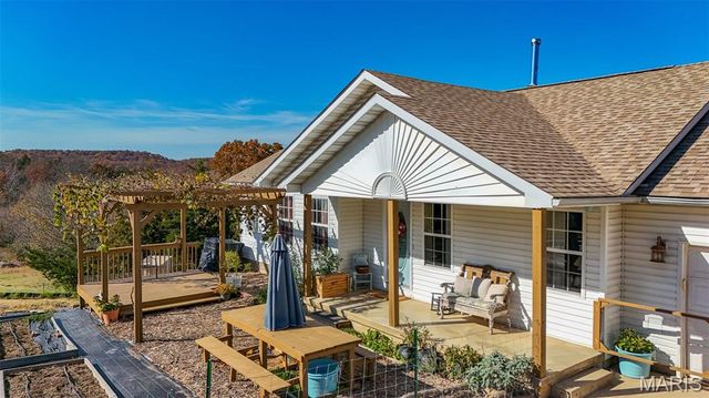 17025 Lariat Lane, Dixon, MO 65459