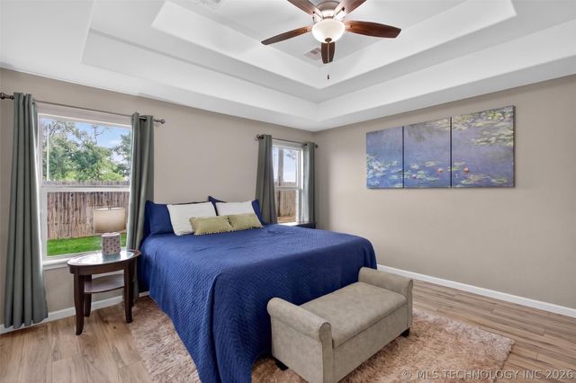 1955 E 136th Street S, Glenpool, OK 74033