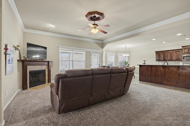 12113 E 69th Street N, Owasso, OK 74055