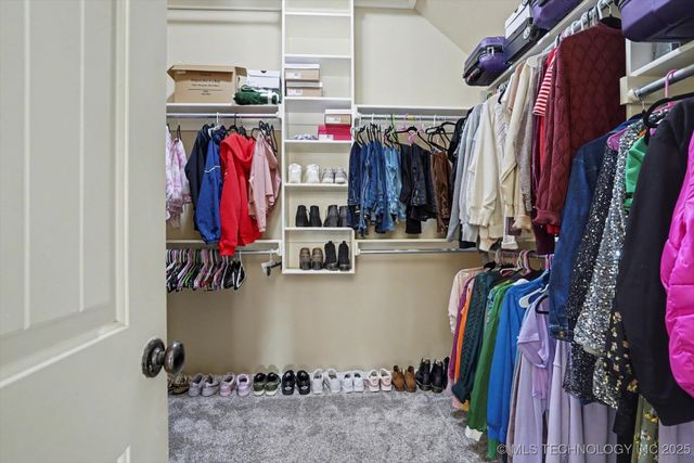 12113 E 69th Street N, Owasso, OK 74055