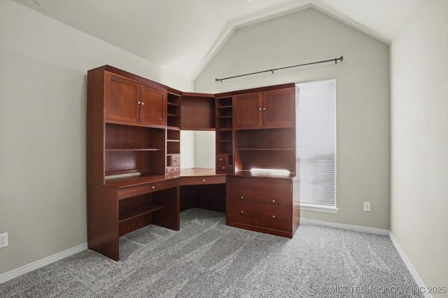 12113 E 69th Street N, Owasso, OK 74055