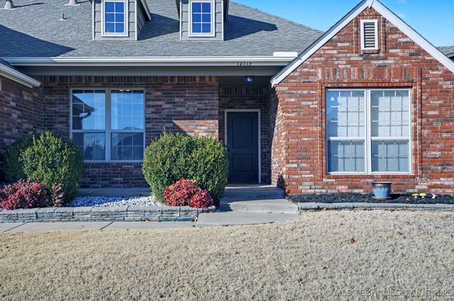 12113 E 69th Street N, Owasso, OK 74055