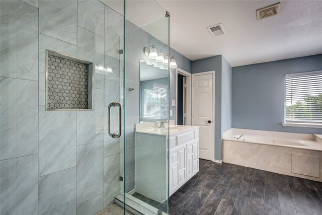 1015 Midnight Pass, Rockwall, TX 75087