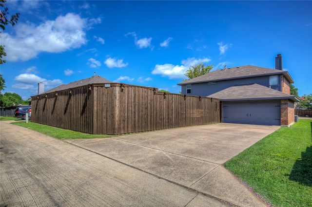 1015 Midnight Pass, Rockwall, TX 75087