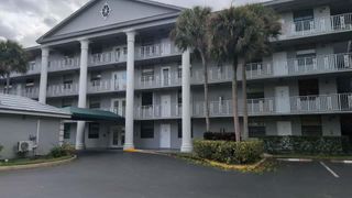 1506 Whitehall Dr 203, Davie, FL 33324