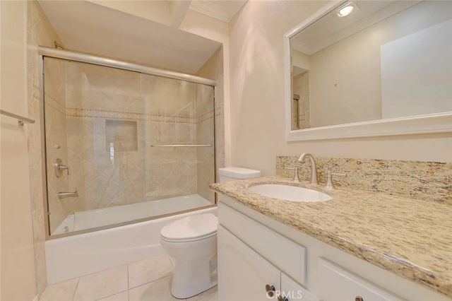 5497 E Paseo Del Lago East P, Laguna Woods, CA 92637