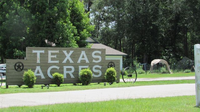738 W Cattle, Onalaska, TX 77360
