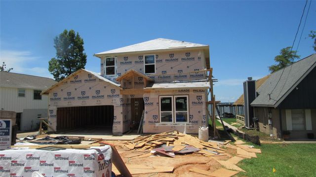 738 W Cattle, Onalaska, TX 77360