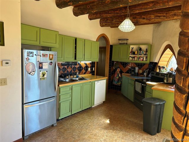 250 Mt Mestas Drive, Walsenburg, CO 81089