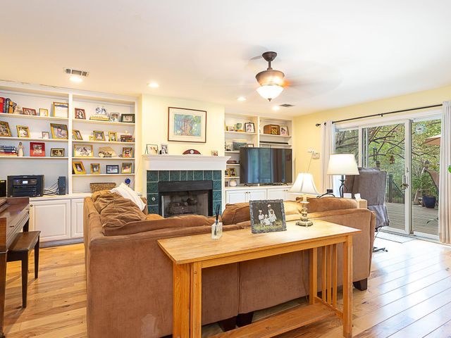 3700 Bonnie RD, Austin, TX 78703