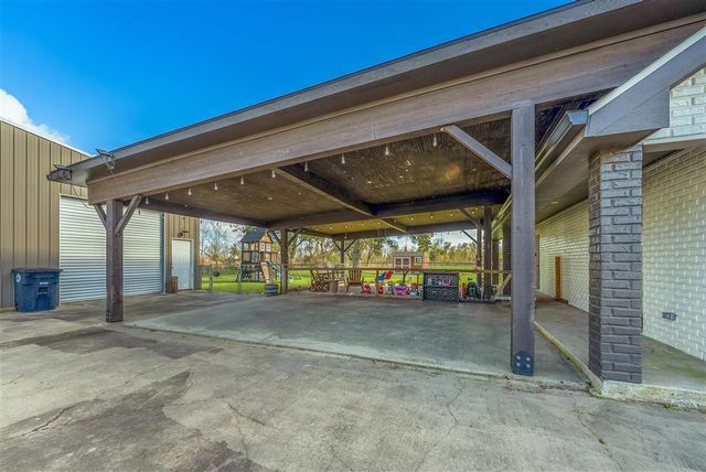 141 Thomas Lane, Lake Charles, LA 70607