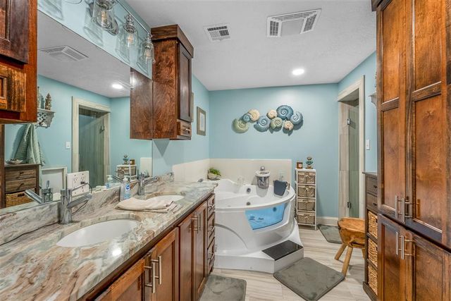 141 Thomas Lane, Lake Charles, LA 70607