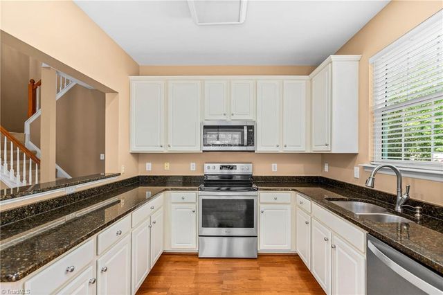 211 Channel Cove Court, Jamestown, NC 27282