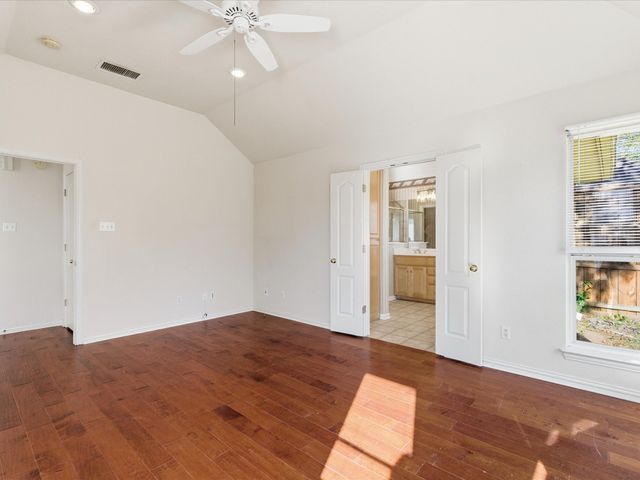 5 Colt Court, Mansfield, TX 76063