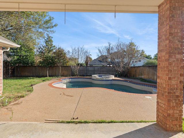 5 Colt Court, Mansfield, TX 76063