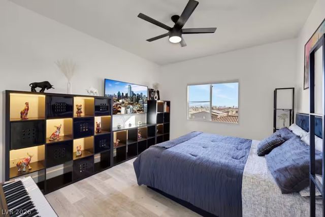 8501 West University Avenue 2077, Las Vegas, NV 89147