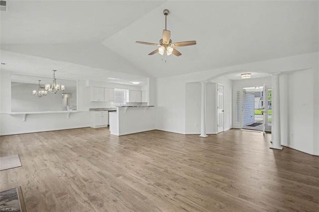 14 Mallard RN, Hampton, VA 23669