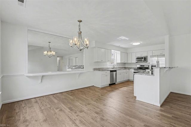 14 Mallard RN, Hampton, VA 23669