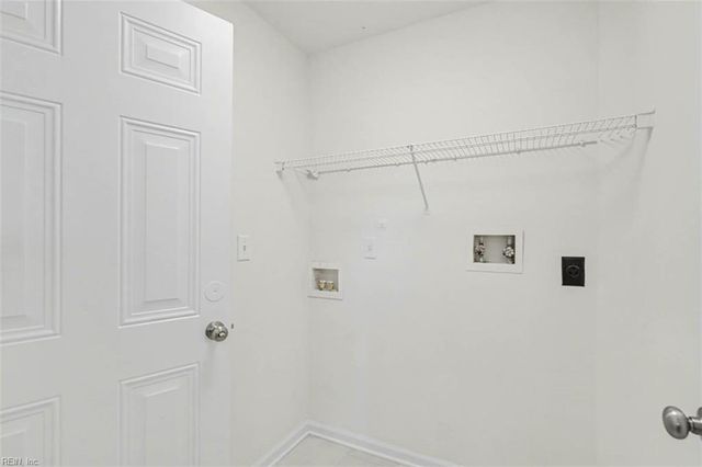 14 Mallard RN, Hampton, VA 23669