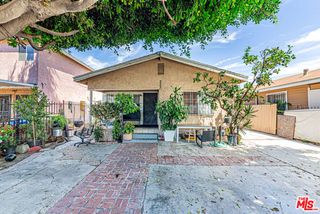 223 E 55th Street, Los Angeles, CA 90011