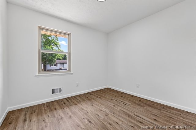 1604 Northaven Drive, Jeffersonville, IN 47130