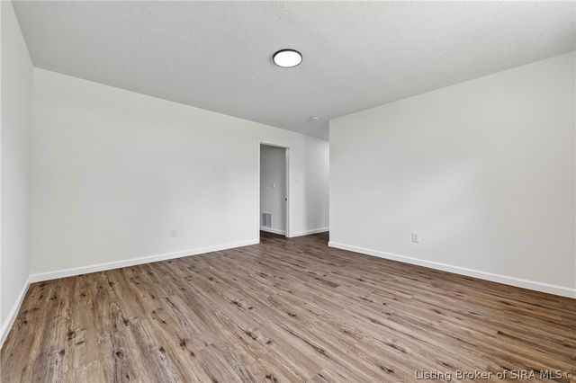 1604 Northaven Drive, Jeffersonville, IN 47130