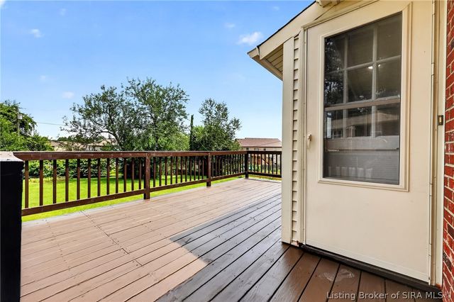 1604 Northaven Drive, Jeffersonville, IN 47130