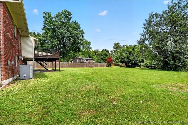 1604 Northaven Drive, Jeffersonville, IN 47130