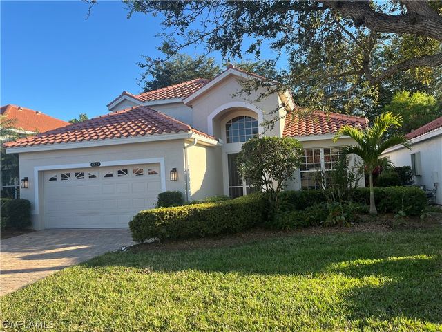 8824 Ventura WAY, Naples, FL 34109