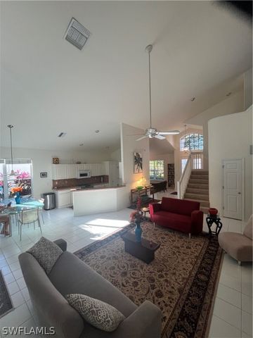 8824 Ventura WAY, Naples, FL 34109