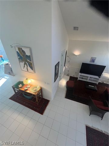 8824 Ventura WAY, Naples, FL 34109