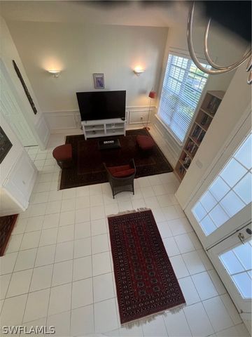 8824 Ventura WAY, Naples, FL 34109