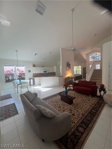 8824 Ventura WAY, Naples, FL 34109