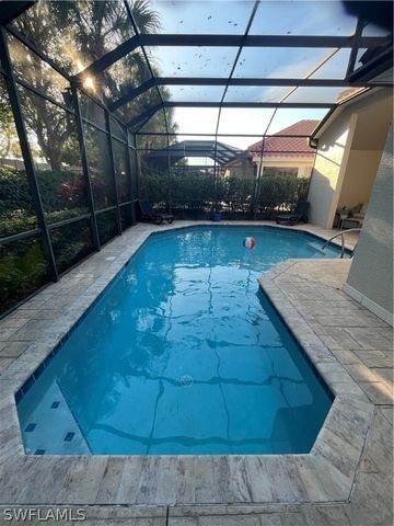 8824 Ventura WAY, Naples, FL 34109