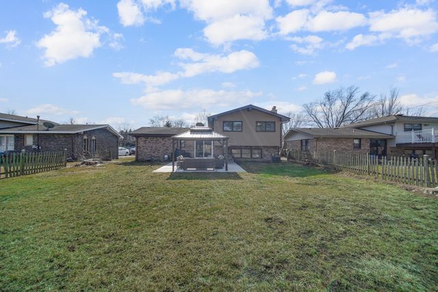 1124 Jamie Lane, Homewood, IL 60430