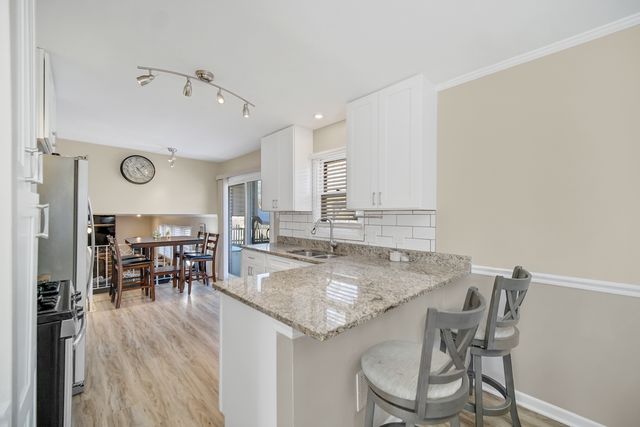 1124 Jamie Lane, Homewood, IL 60430