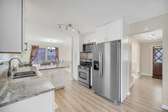 1124 Jamie Lane, Homewood, IL 60430