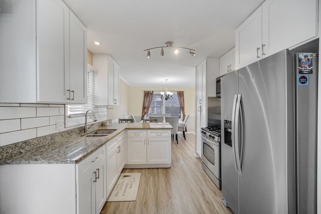 1124 Jamie Lane, Homewood, IL 60430