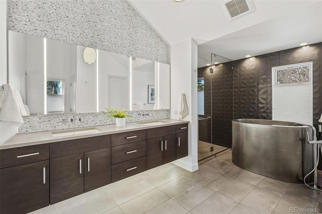 9240 E Berry Court, Greenwood Village, CO 80111