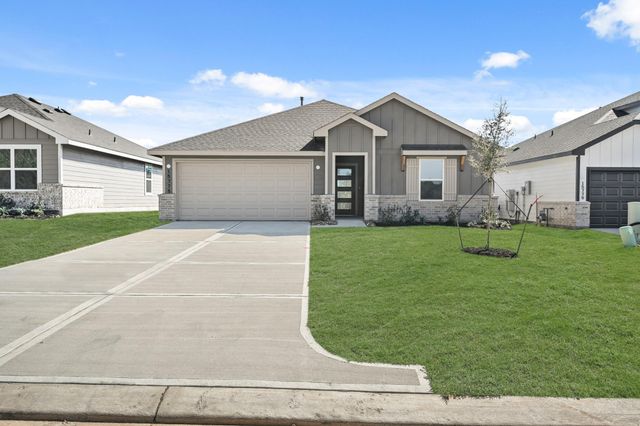 15775 Garden Ridge Drive, Montgomery, TX 77316