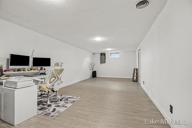 2238 52nd Street, Wyoming, MI 49519