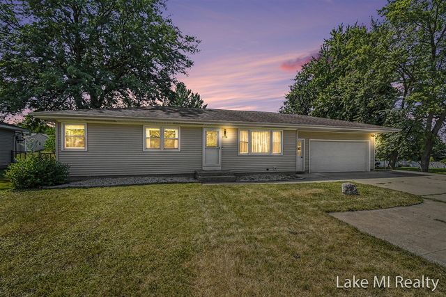 2238 52nd Street, Wyoming, MI 49519