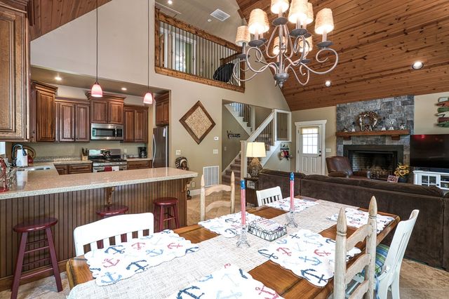 249 Whispering Pine Trail, Murphy, NC 28906