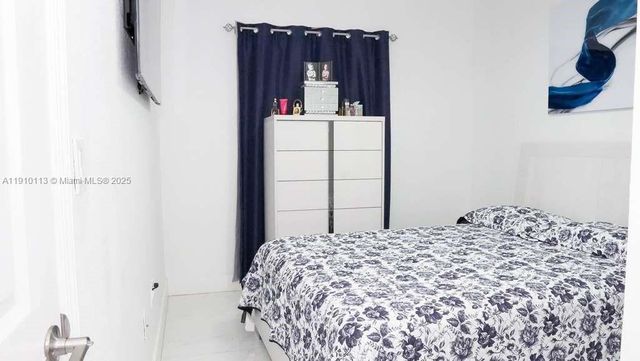 390 NW 12 Ave, Florida City, FL 33034