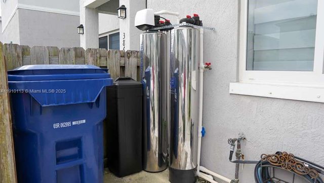 390 NW 12 Ave, Florida City, FL 33034