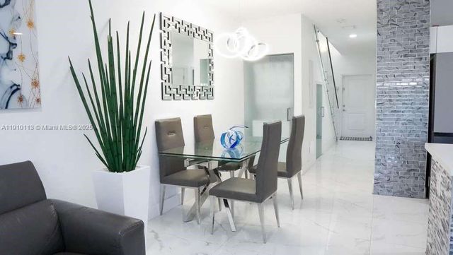 390 NW 12 Ave, Florida City, FL 33034