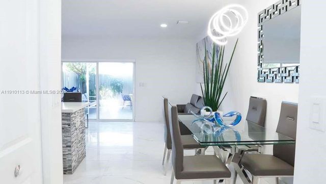 390 NW 12 Ave, Florida City, FL 33034