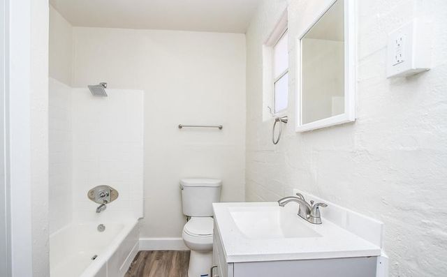 425 N 17th Drive Apt 2, Phoenix, AZ 85007