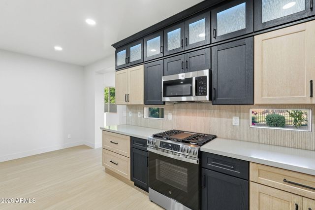 4945 S TWINLEAF Drive, Gilbert, AZ 85298
